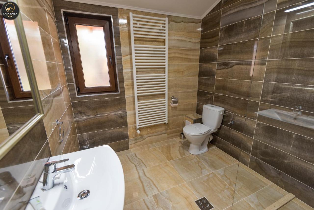 Casa Raisa Ξενοδοχείο Buşteni Εξωτερικό φωτογραφία